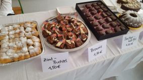 Schulfest_18_Cafe_2.jpg